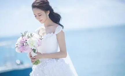 微购儿婚纱预订小程序开发,商家线上展示平台 微购儿婚纱预订小程序开发,商家线上展示平台