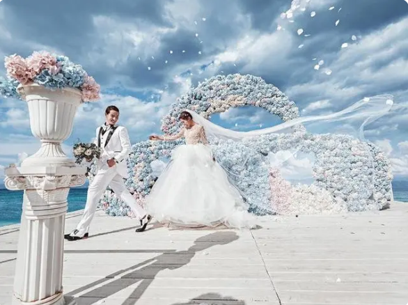 微购儿婚纱预订小程序开发,商家线上展示平台 微购儿婚纱预订小程序开发,商家线上展示平台