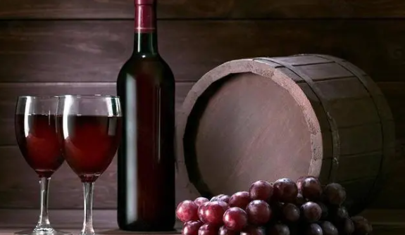 微购儿红酒商城小程序开发,助力商家形成持续高利润增长 微购儿红酒商城小程序开发,助力商家形成持续高利润增长